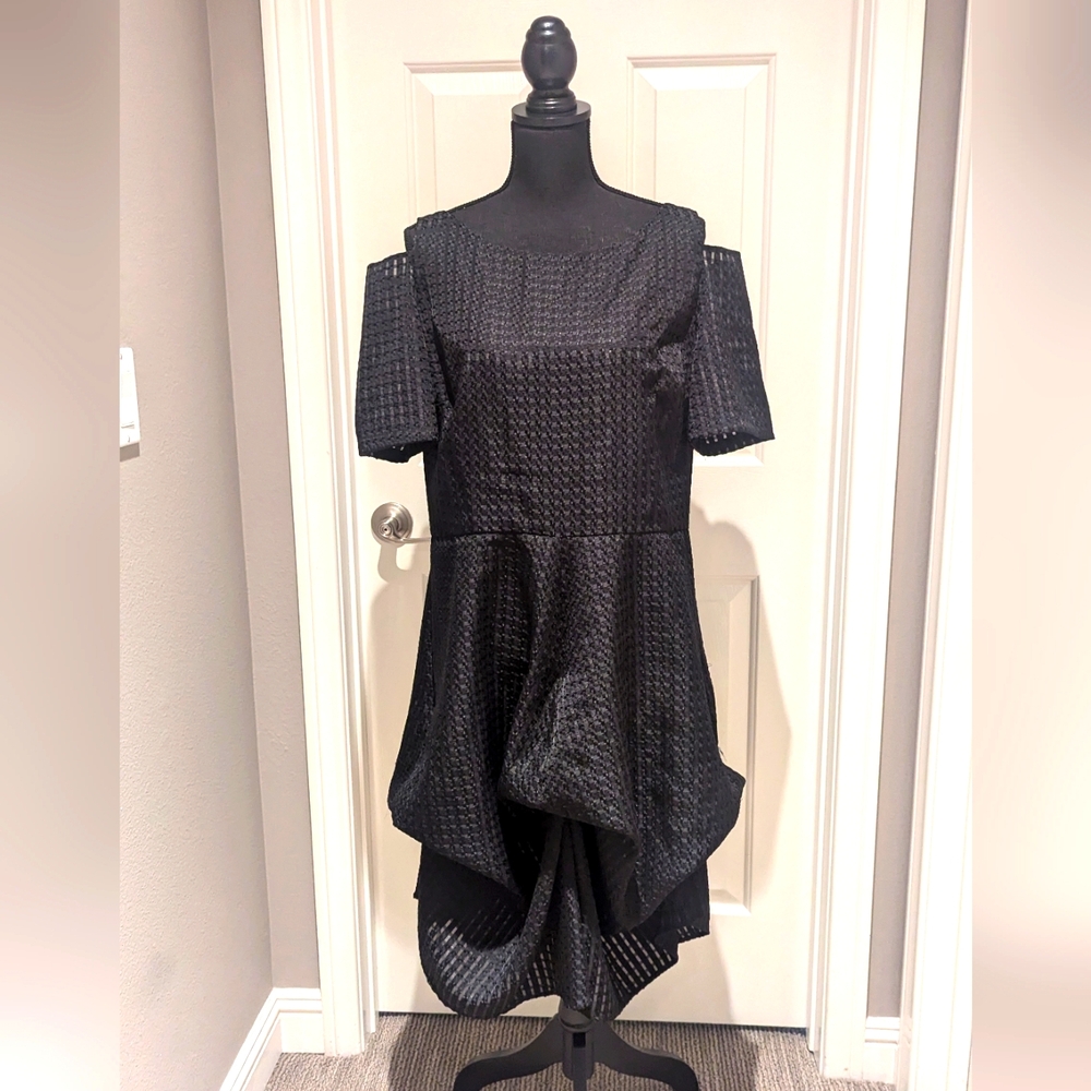 Shani black cocktail dress size 16